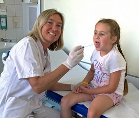 Die Kinderärztin Dr. Alexandra Hebestreit gehört zu den Persönlichkeiten, die das Christiane Herzog-Zentrum Würzburg am Uniklinikum Würzburg in den vergangenen 25 Jahren aufgebaut haben.