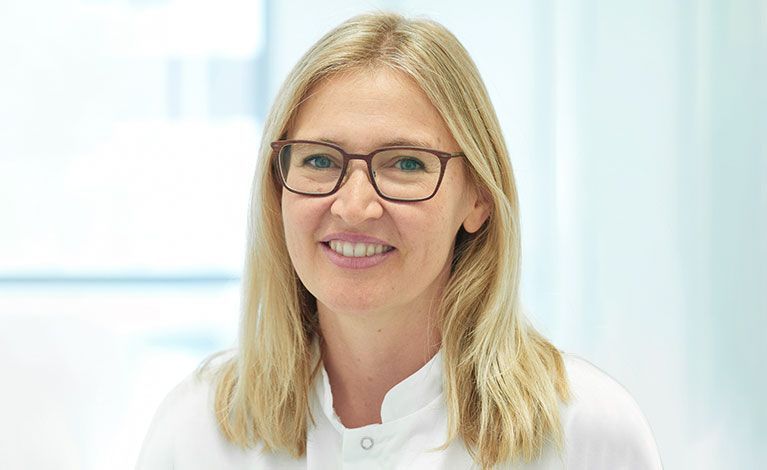 Portraitfoto von Prof. Dr. med. Astrid Schmieder