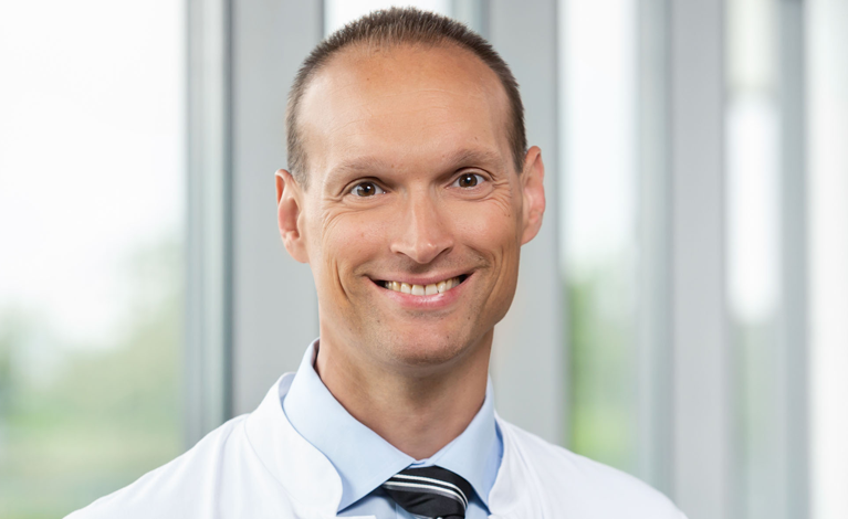 Portraitfoto von Prof. Dr. med. M. Jakubietz