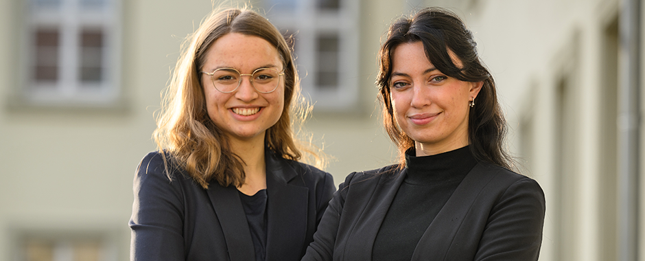 Portraitfotos von Julia Reusch und Isabell Wagenhäuser