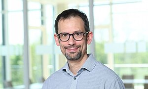 Dr. rer. nat. Jan Dudek Portraitfoto von Dr. rer. nat. Jan Dudek