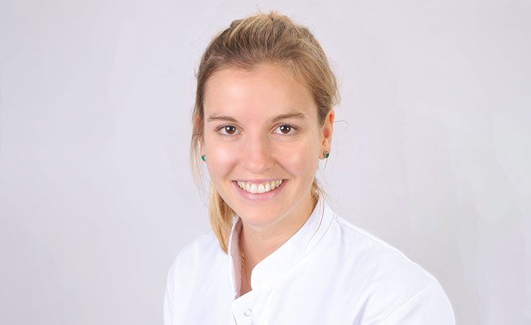 Portraitfoto von Dr. med. Maria Riedmeier