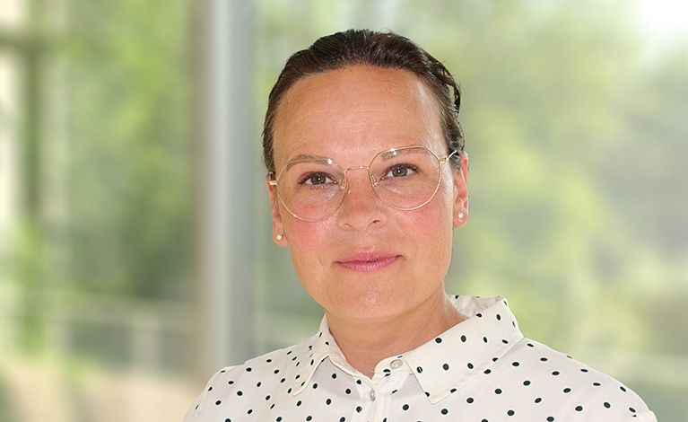 Portraitfoto von Anna Dagen 