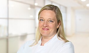 PD Dr. med. Caroline Morbach Portraitfoto von Caroline Morbach