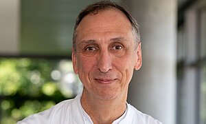 Prof. Dr. med. Alexander Meining Portraitfoto von Prof. Dr. med. Alexander Meining