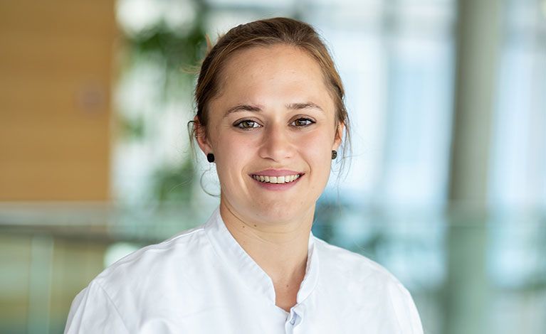 Portraitfoto von Natalie Hasenauer